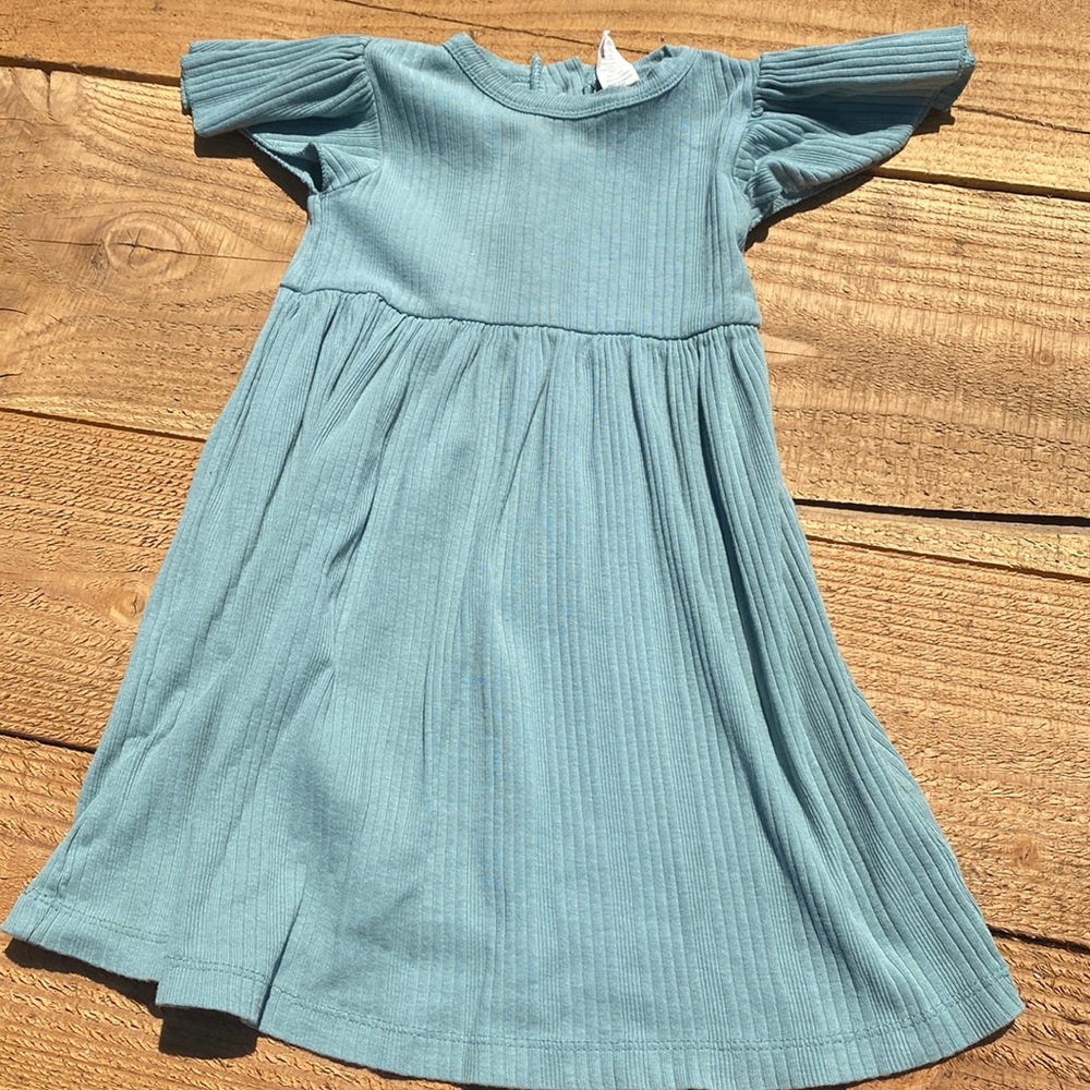 Kate Quinn dress 2T excellent condition